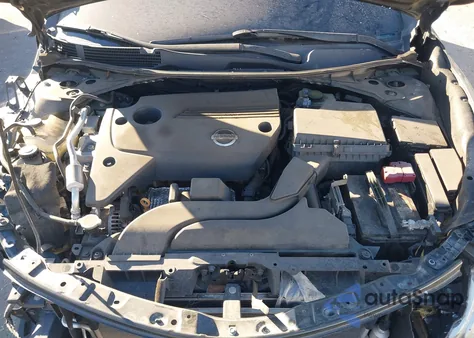 2015 Nissan Altima 2.5 S z USA, uszkodzony, nr VIN 1N4AL3AP2FN327266